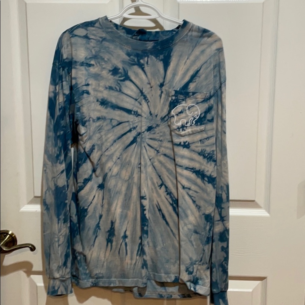 Ivory Ella long sleeve T-shirt blue tie-dyed